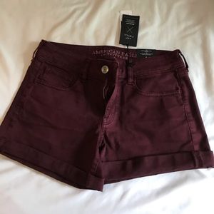 Brand new burgundy american eagle shorts!!!